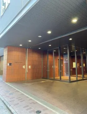 渋谷プレステージビルの外観