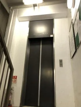 日本橋HYビル(旧:和孝江戸川橋)ビルの外観