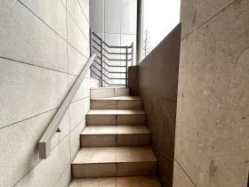GRANBIZ東京日本橋の外観