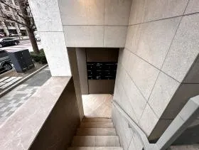 GRANBIZ東京日本橋の外観