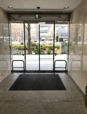 新中央ビルの外観