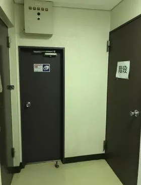 栄松堂ビルの外観