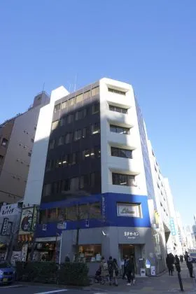 王子不動産銀座ビルの外観