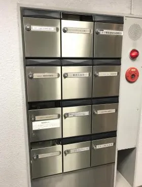 王子不動産銀座ビルの外観
