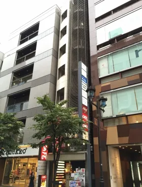 銀座アベニュービルの外観