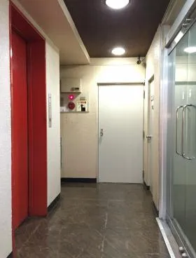 三光ビルの外観