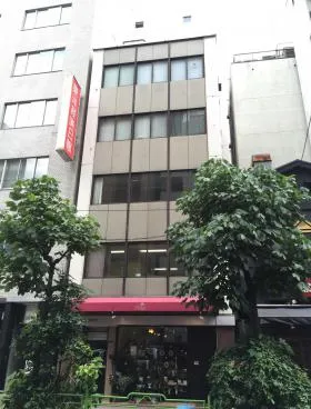 たちばなやビルの外観