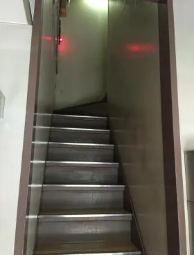 たちばなやビルの外観