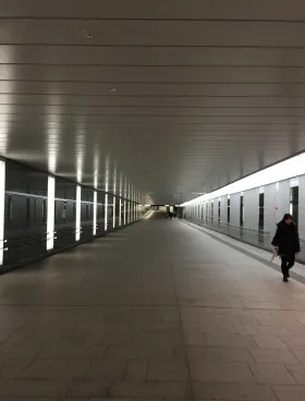 新宿野村ビルの外観