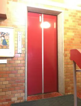 国光ビルの外観