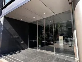 野村不動産四谷ビルの外観