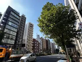 野村不動産四谷ビルの外観