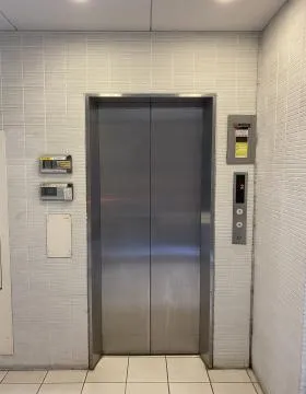 銀座2112ビルの外観