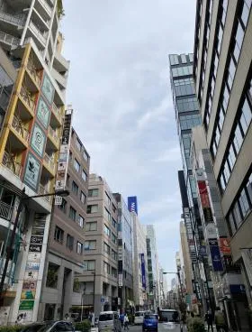 誠佳ビルの外観