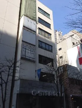 三木ビル本館の外観