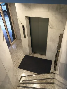 三木ビル本館の外観