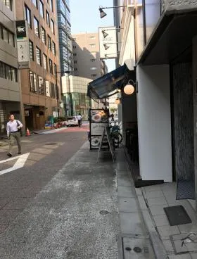 銀座高考ビルの外観