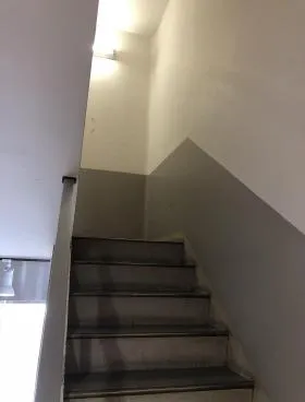 龍保険ビルの外観