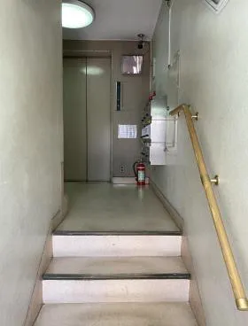 ぜん屋ビルの外観