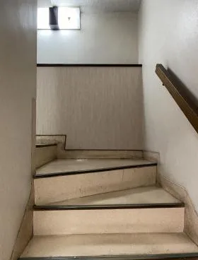 ぜん屋ビルの外観