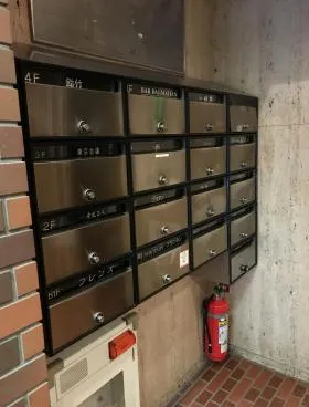 石井紀州屋ビルの外観
