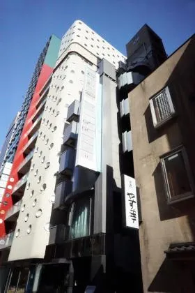 銀座108ビルの外観