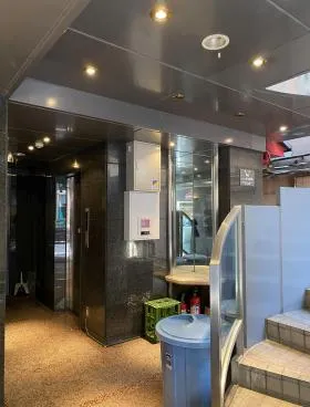銀座108ビルの外観