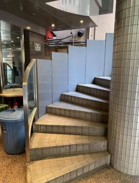 銀座108ビルの外観