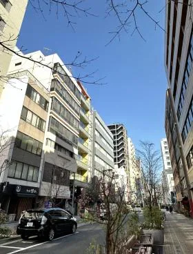 日本橋富沢町スクエア(旧ユニゾ東日本橋ビル)の外観