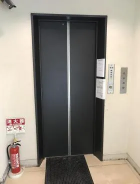 パップス銀座ビルの外観