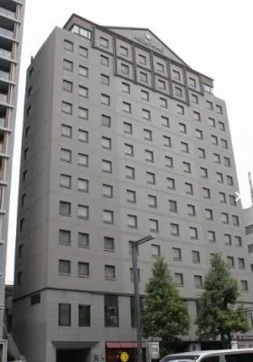 UUR四谷三丁目ビルの外観