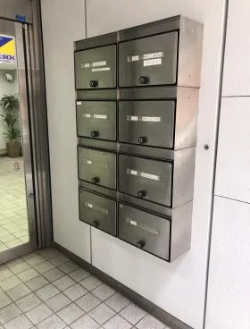 銀座松良ビルの外観