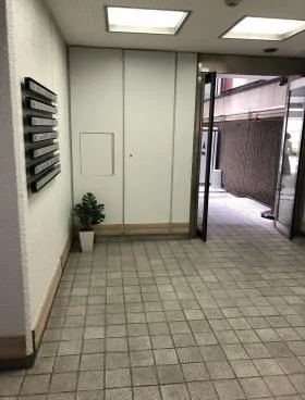銀座松良ビルの外観