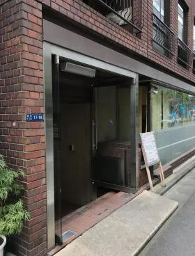 ジュエル銀座ビルの外観