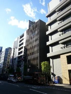 京都新聞銀座ビルの外観