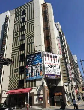 ニューギンザビル11号館の外観