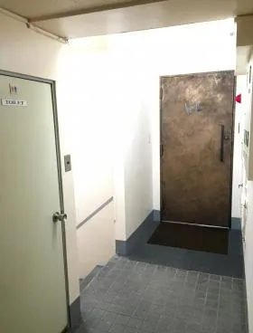 中央林ビルの外観