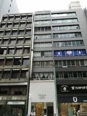 銀栄ビルの外観