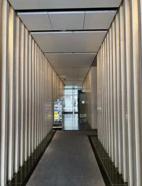 銀座888ビルの外観