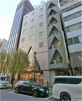 銀座参番館Ⅱビルの外観