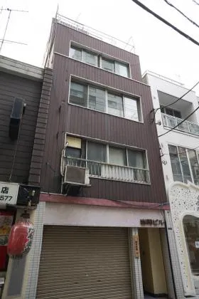 岩間ビルの外観