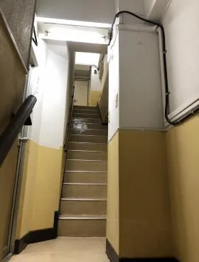 岩間ビルの外観