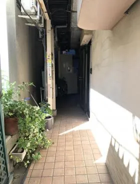 真光ビルの外観