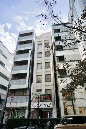 銀座白亜ビルの外観
