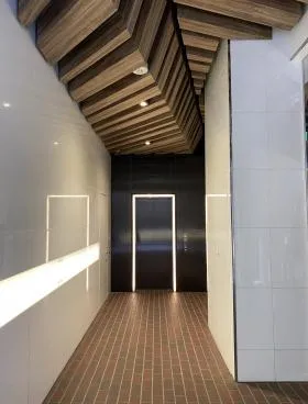G4 BRICKS BLD.(旧:名古屋商工会館)の外観
