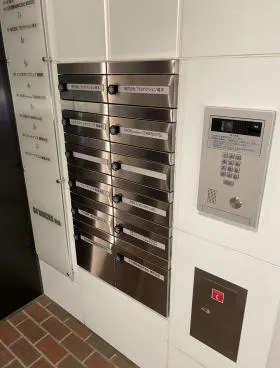 G4 BRICKS BLD.(旧:名古屋商工会館)の外観