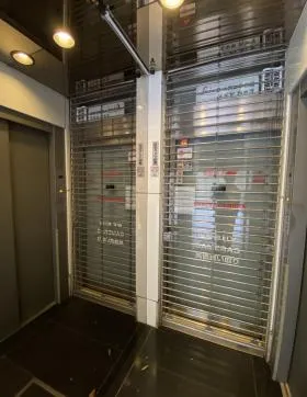 銀座サルタニビルの外観