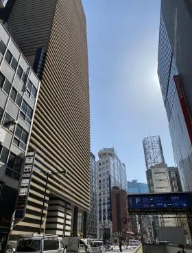 善隣ビルの外観