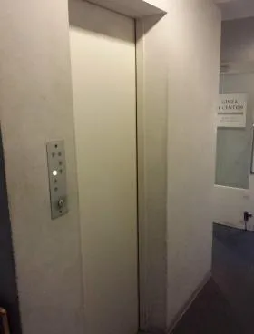 ネオパイン銀座410の外観