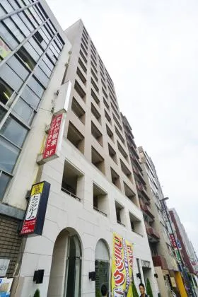 ファミールグラン銀座四丁目ビルの外観
